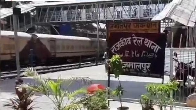 मुंगेर में ट्रेन से कटकर दो युवक की हुई दर्दनाक मौत, शव की शिनाख्त में जुटी रेल पुलिस
