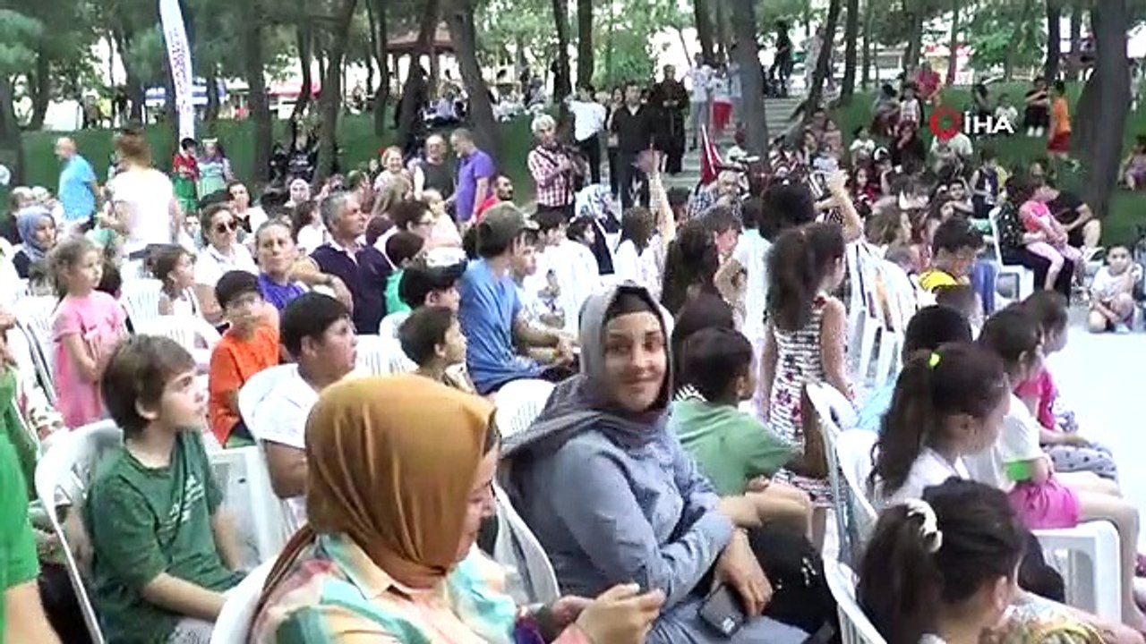 La municipalité d'Ataşehir a organisé des "Journées du théâtre et du cinéma" pour les enfants