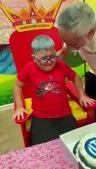 Birthday Boy Given Crest of the Wrong Team on His Cake