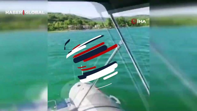 Hareketli anlar! Sapanca Gölü’nde mahsur kalan yelkenlinin imdadına jandarma bot timi yetişti