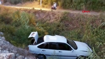 Manavgat'ta Otomobil Kanala Düştü, Sürücü Yaralandı