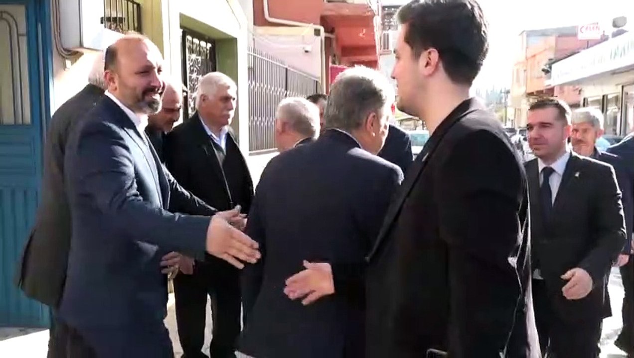 DEVA Partisi kurucularından Ramiz Ongun zehir zemberek bir paylaşımla istifa etti