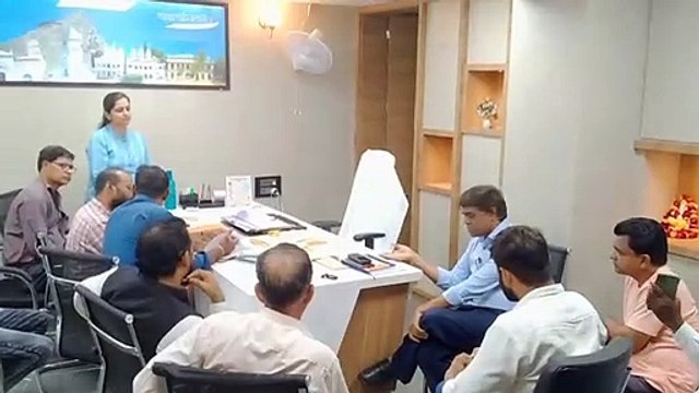 खेतों में उग गई अप्रुड कॉलोनियां: कांग्रेस-भाजपा के पार्षदों ने लगाए आरोप