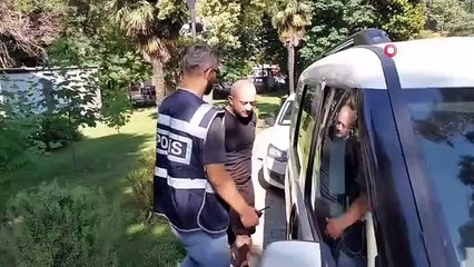 Evinde göğsünden tabancayla vurularak ölen genç ile ilgili 4 kişi adliyeye sevk edildi