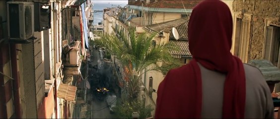 A mon âge je me cache encore pour fumer (2016) - Bande annonce