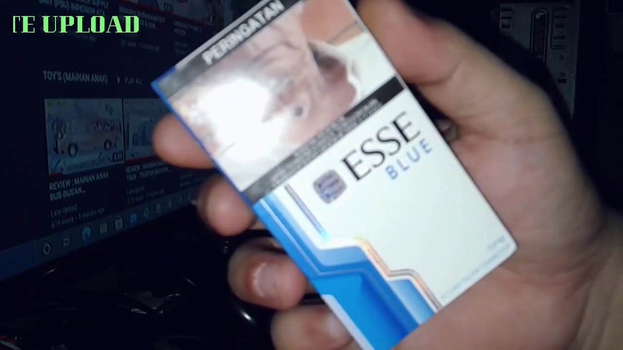 REVIEW : ROKOK ESSE BLUE