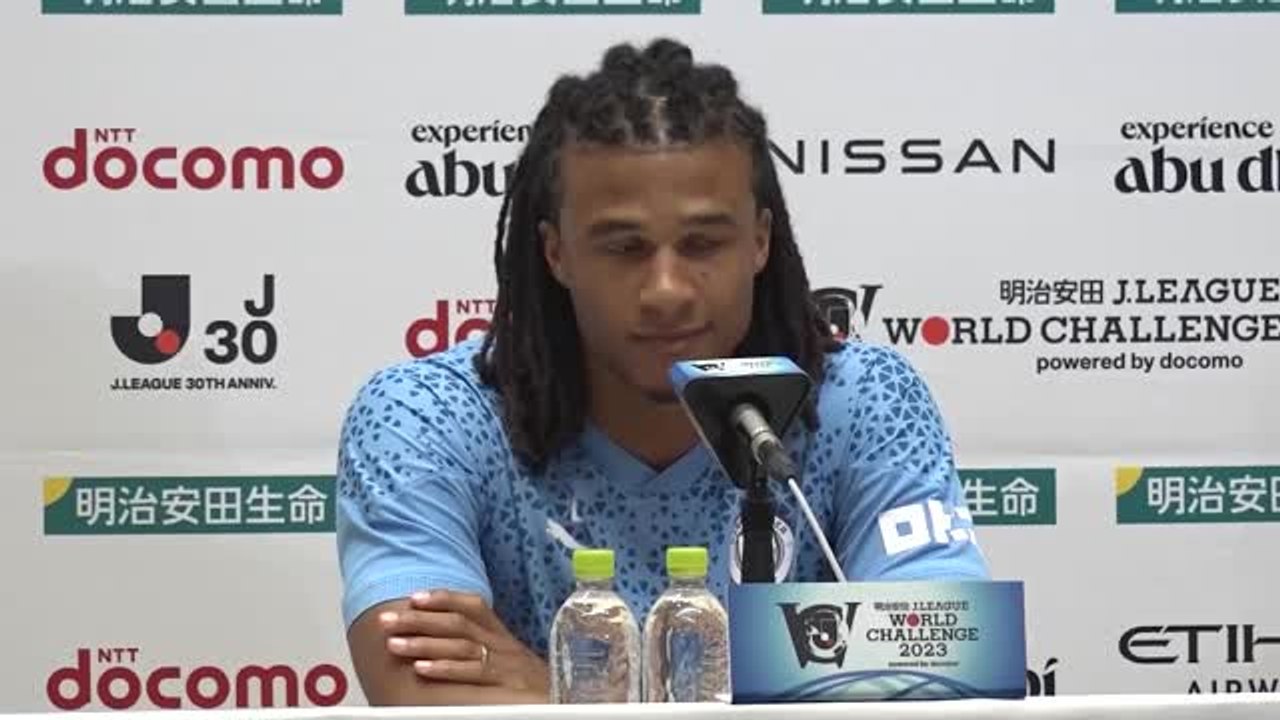 Ake: Haaland ist 'hungrig' auf die neue Saison