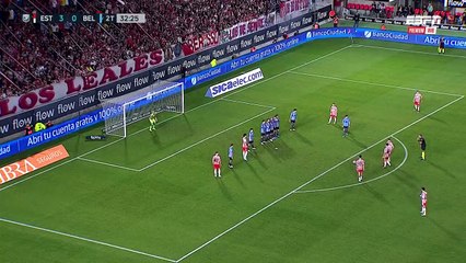 Tremendo gol de tiro libre de José Sosa en la goleada a Belgrano