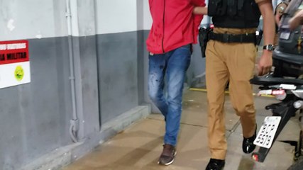 Indivíduo bate na esposa, na filha e é preso pela PM no Santa Felicidade