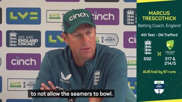 Trescothick surprised umpires forced England to bowl spin