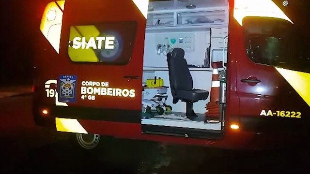 Por falta de energia elétrica na região, idoso escorrega em escada e bate a cabeça