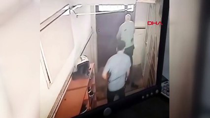 1 kişi hayatını kaybetti, 1 kişi yaralandı! HÜDA PAR binasındaki kanlı saldırının ardından yaşananlar kamerada