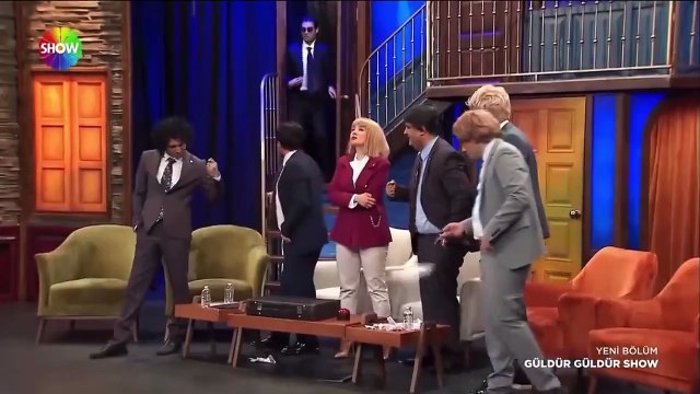 Güldür Güldür’den ‘dış güçler’ skeci: Almanya kıskançlıktan öldü