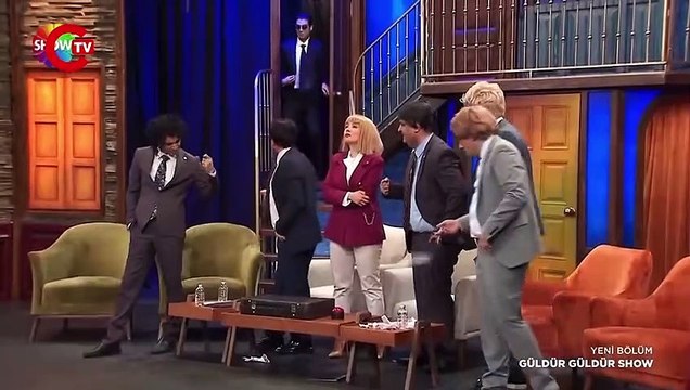 Güldür Güldür Show'dan Dış güçler ve Lozan göndermesi