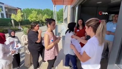 Il a raté KPSS en quelques secondes, il est revenu en disant "santé"