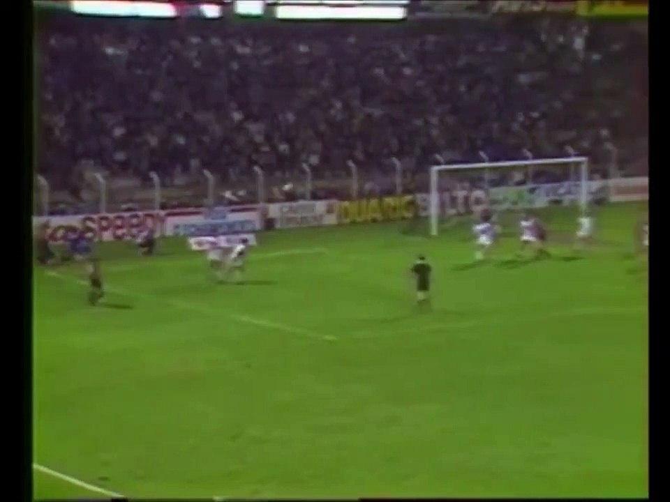 07/12/85 : Mario Relmy (35') : Rennes - Toulouse (2-1)