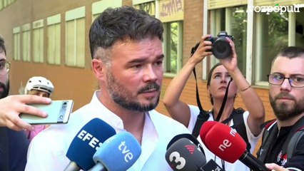 Gabriel Rufián vota en la Escola Rodoreda de Badalona: "La fiesta de la democracia" podría terminarse esta noche"