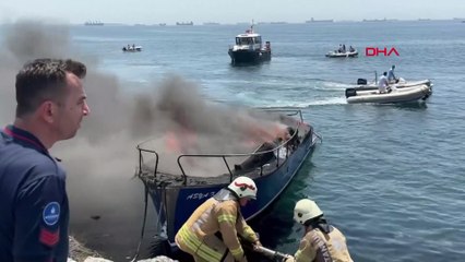 Pendik Marina’da bağlı gemi alev aldı!