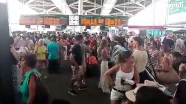 Un incendio en la línea de AVE Madrid-Valencia complica el voto a cientos de madrileños