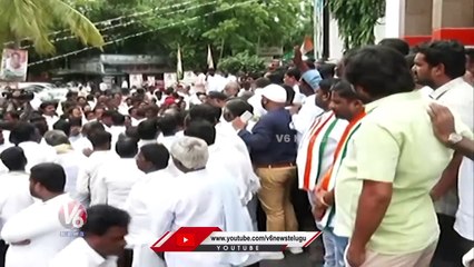 Ex ZPTC Chairperson Saritha Thirupathaiah Joins In Congress Party _ Gandhi Bhavan _ V6 News