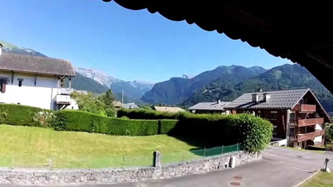 LA FERME DE SOUS-LACHAT : LE CRIOU  65m² 4/5 personnes / SAMÖENS