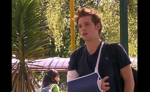 PADRES E HIJOS Capítulo 2150 Ayuda condicionada