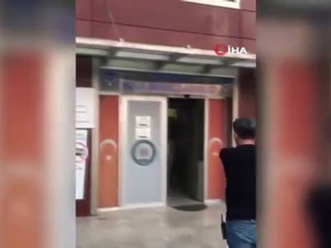 Düğün konvoyunda yolu kapatıp havaya ateş eden şahıs yakalandı