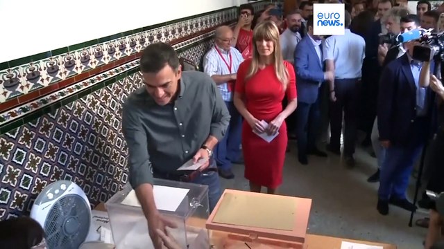 Elezioni in Spagna, ancora incerto il risultato: testa a testa tra conservatori e socialisti