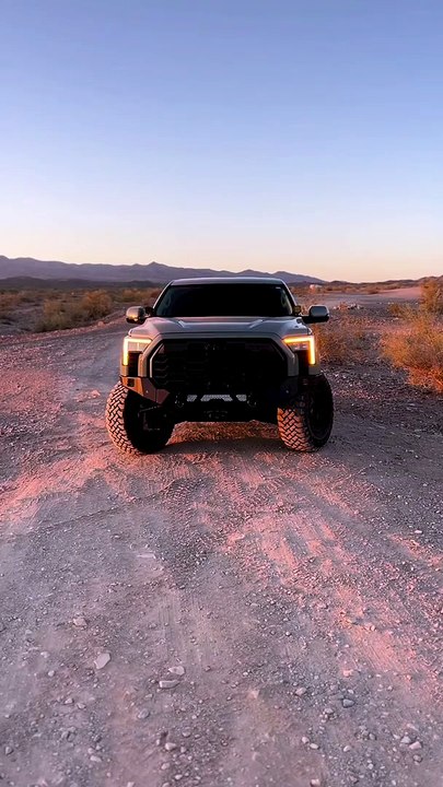 Toyota Tundra with the mood lighting on full blast || toyota tundra || toyota tundra 2023 || toyota