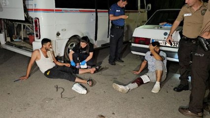 Parkta otururken, silahla vuruldular