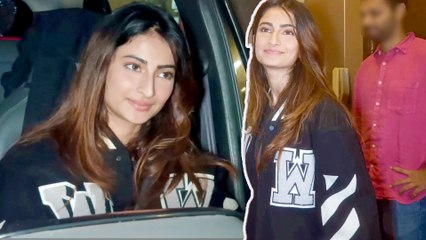 Palak Tiwari को देख पोजेज के लिए पैपराजी हुए बेकाबू, एक्ट्रेस ने किया इगनोर