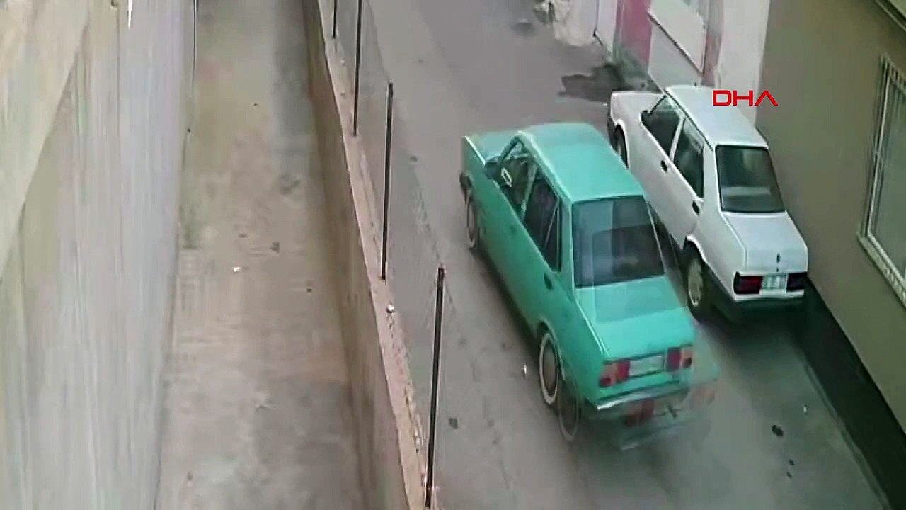 Adana'da Otomobil Hırsızlığı Yapan Şüpheliler Tutuklandı