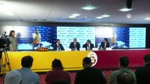 İSTANBUL - Galatasaray Kulübü, Medicana Sağlık Grubu ile sponsorluk anlaşması imzaladı