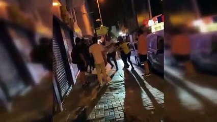 Battre l'allégation de slurring à Istanbul devant la caméra