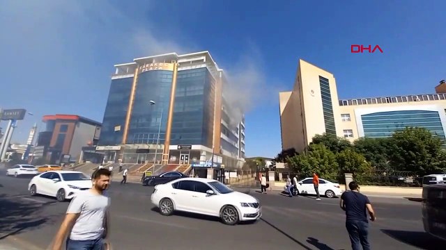 Un incendie s'est déclaré dans le centre d'affaires de Diyarbakir