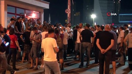 İzmir'de metro ve tramvay çalışanları greve gitti