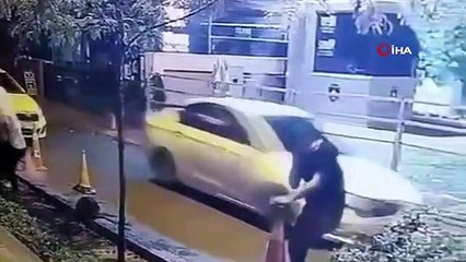 Şişli'de gece kulübüne çifte saldırıda yeni görüntüler: Çakarlı araçla ateş açmışlar