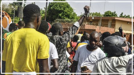 Tausende protestieren vor französischer Botschaft im Niger