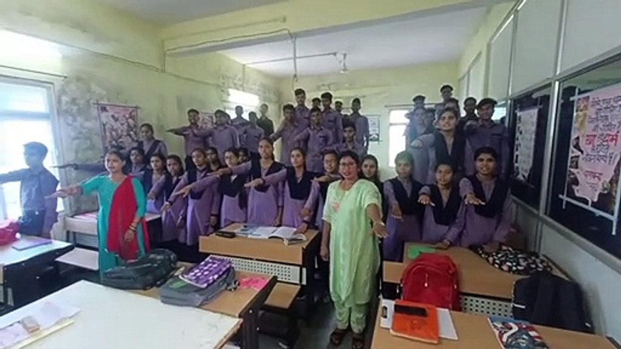 Video: राजनीति को स्वच्छ बनाने युवाओं ने लिया स...