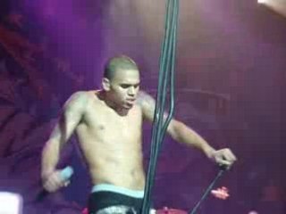 Chris Brown Live Paris - Kiss kiss