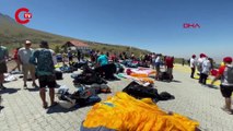 Yamaç Paraşütü Dünya Kupası, Hasan Dağı'nda başladı