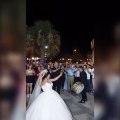 Haluk Levent Hatay'da depremzede çiftin düğününde oynadı