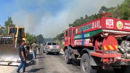 Incendie de forêt à Manisa : les équipages ont du mal à réagir depuis la terre ferme