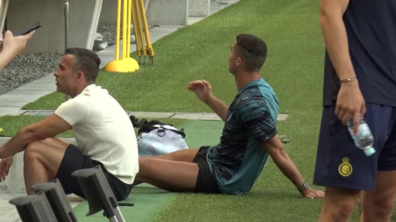 Ronaldo beim training mit al-nassr vor psg-duell