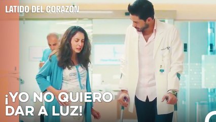 Скачать видео: Mujer Embarazada Se Niega A Dar A Luz - Latido Del Corazon Capitulo 8