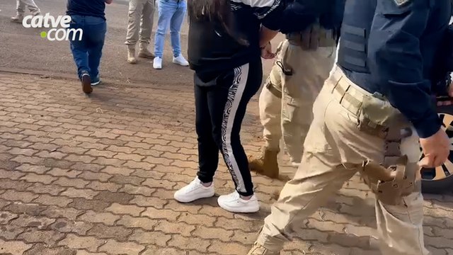 Casal é preso com carga milionária de crack na BR 277 em Cascavel Irmãos receberiam R$ 5 mil para levar droga até Joinville/SC