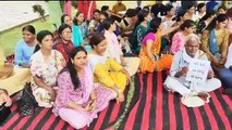राजस्थान विश्वविद्यालय : शिक्षकों ने रखा मौन सत्याग्रह
