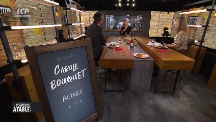 Carole Bouquet, "Politiques, à table !".