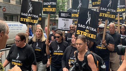 Rep. Alexandria Ocasio-Cortez Joins SAG-AFTRA & WGA Picket Lines | THR News
