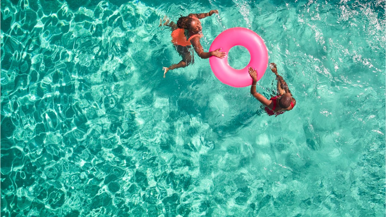 Oise : le Fisc lui donne raison, sa piscine repérée par satellite n'est pas imposable